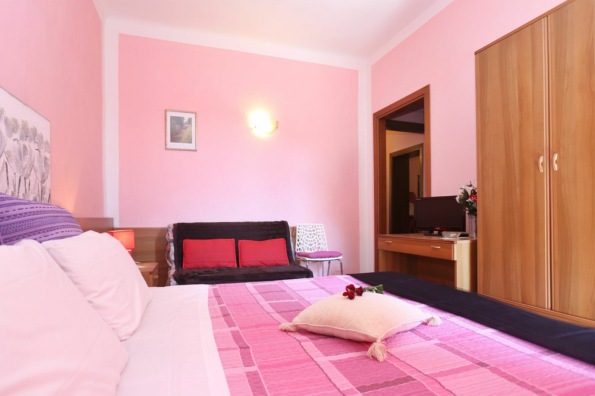 La Rosa Guest house *